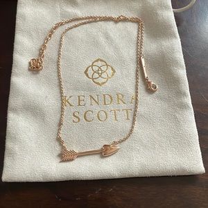 Kendra Scott arrow necklace